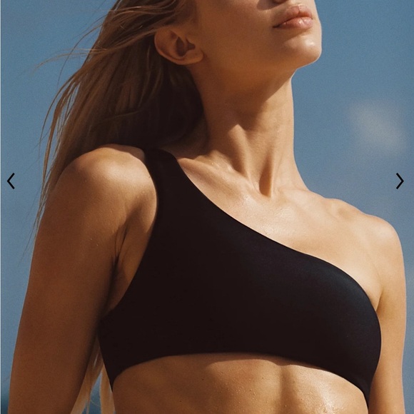 Black Skatie Bikini Top - Picture 4 of 4